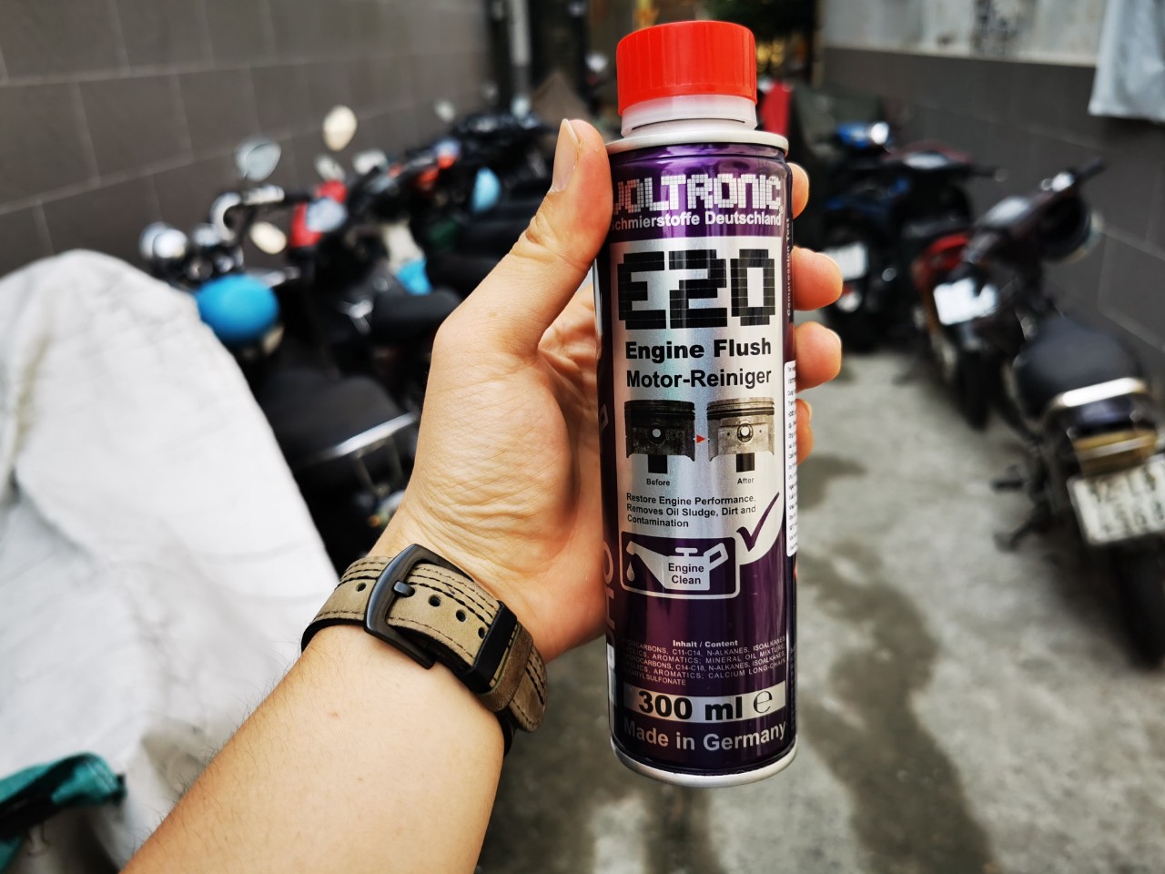 [HCM]Phụ Gia Xúc rửa động cơ Voltronic E20 Engine Flush 300ml - VE20300