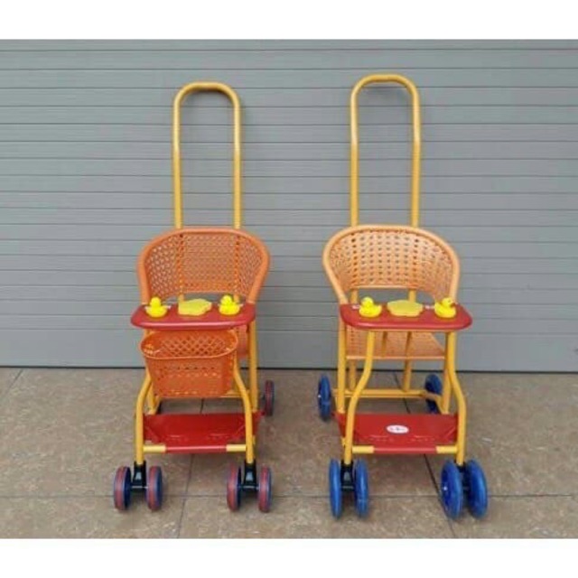 Xe đẩy khung mây cứng có gọt trước +giỏ đồ sau +có nhạc