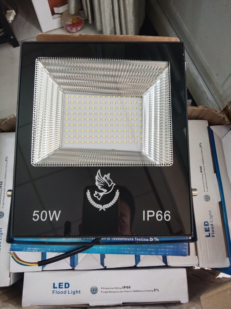 Đèn pha LED SMD công suất 50W,100W, 200W chống nước IP66