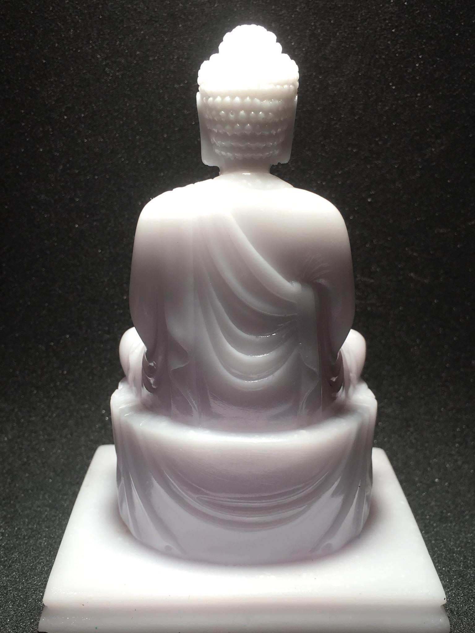 Tượng Phật A Di Đà màu trắng