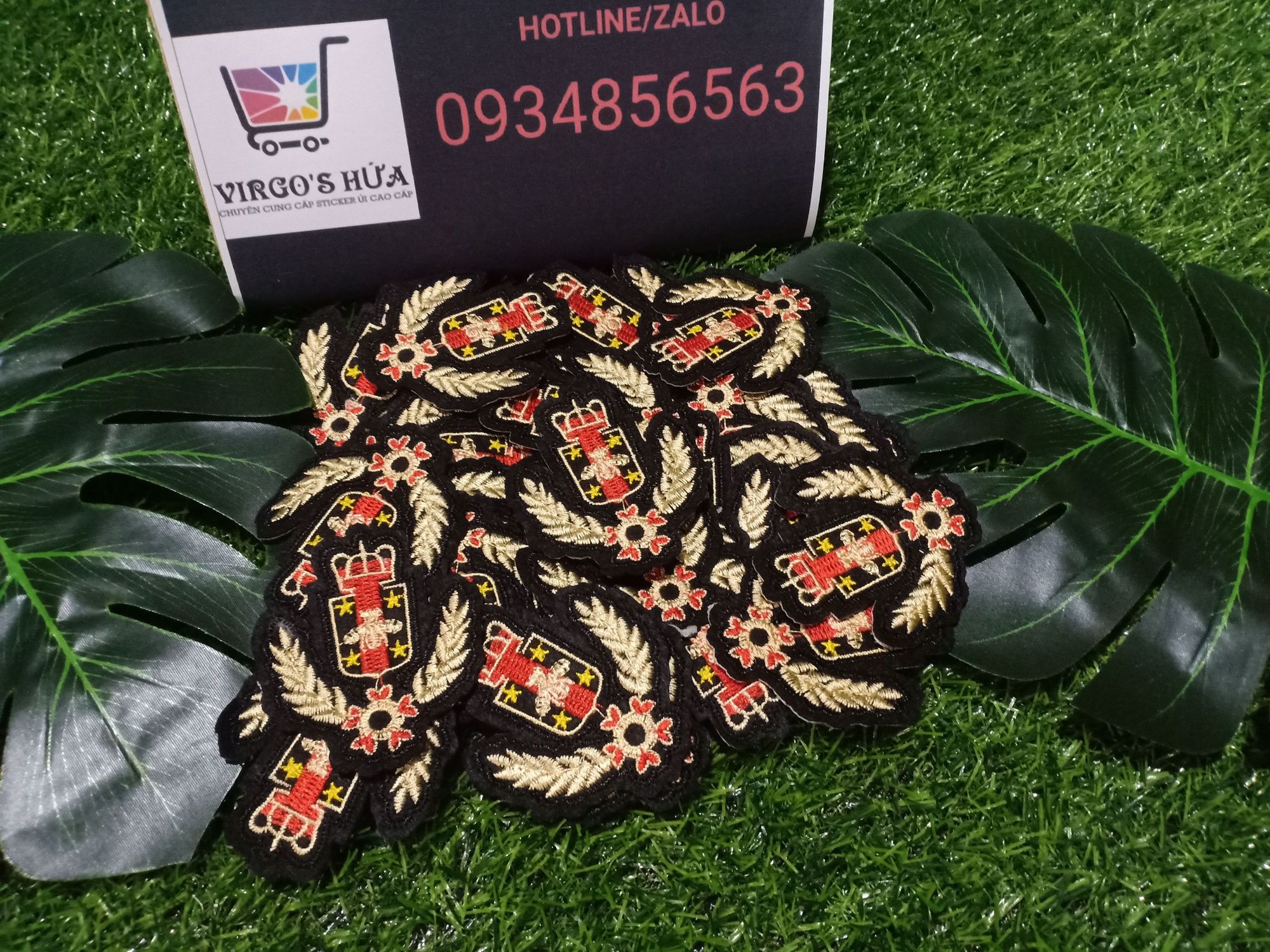 Sticker huy hiệu thêu