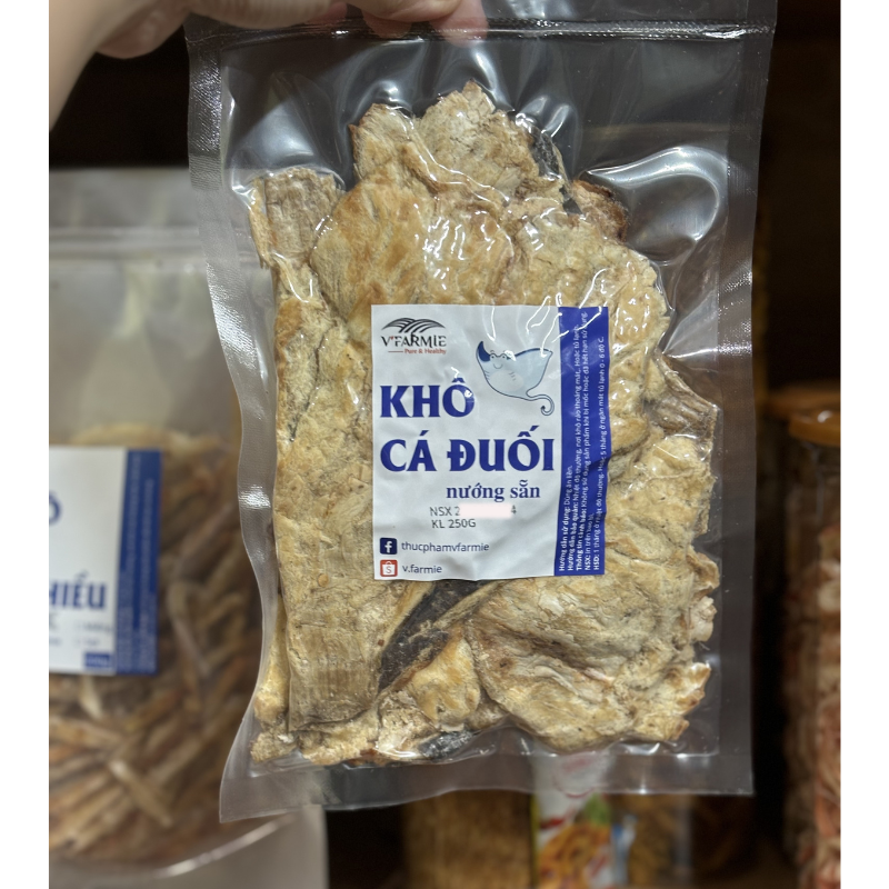 Khô cá đuối nướng sẵn - ăn liền