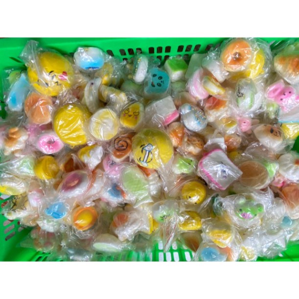 Squishy mini ngẫu nhiên..