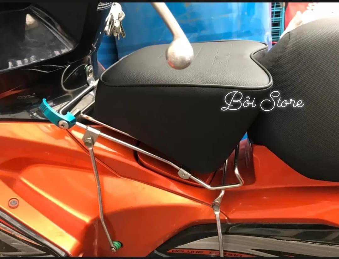 NỆM NGỒI XE MÁY CHO EM BÉ AB,PCX(không gác chân)