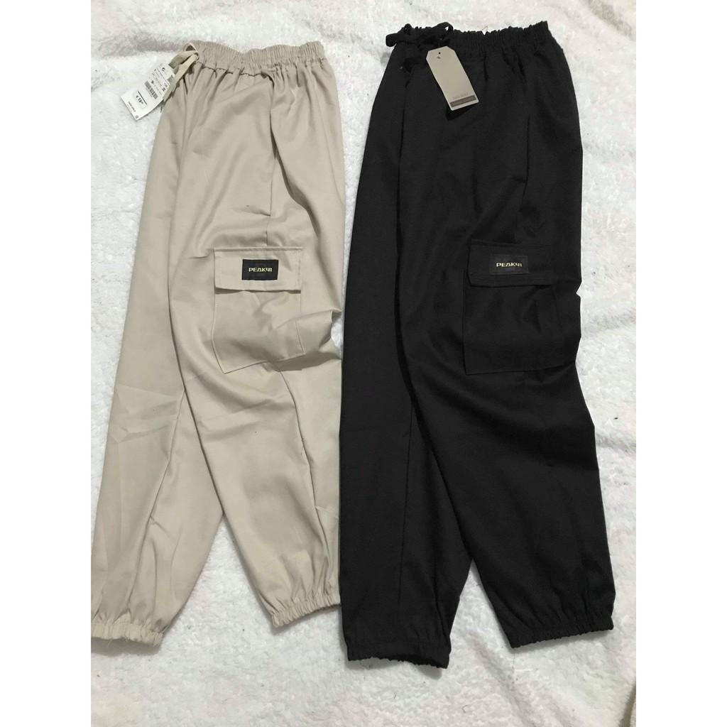 Quần kaki nữ túi hộp logo CHU0319