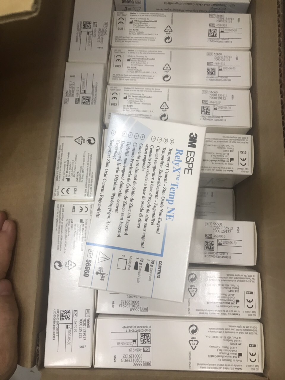 [HCM]Gắn tạm 3M RelyX™ Temp NE