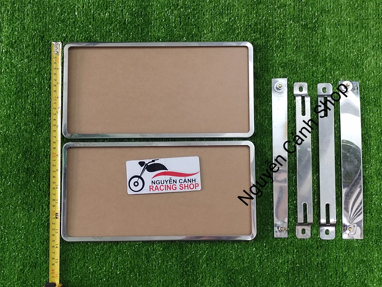 Bộ Khung biển Số inox xe ô tô 17x34cm hình chử nhật