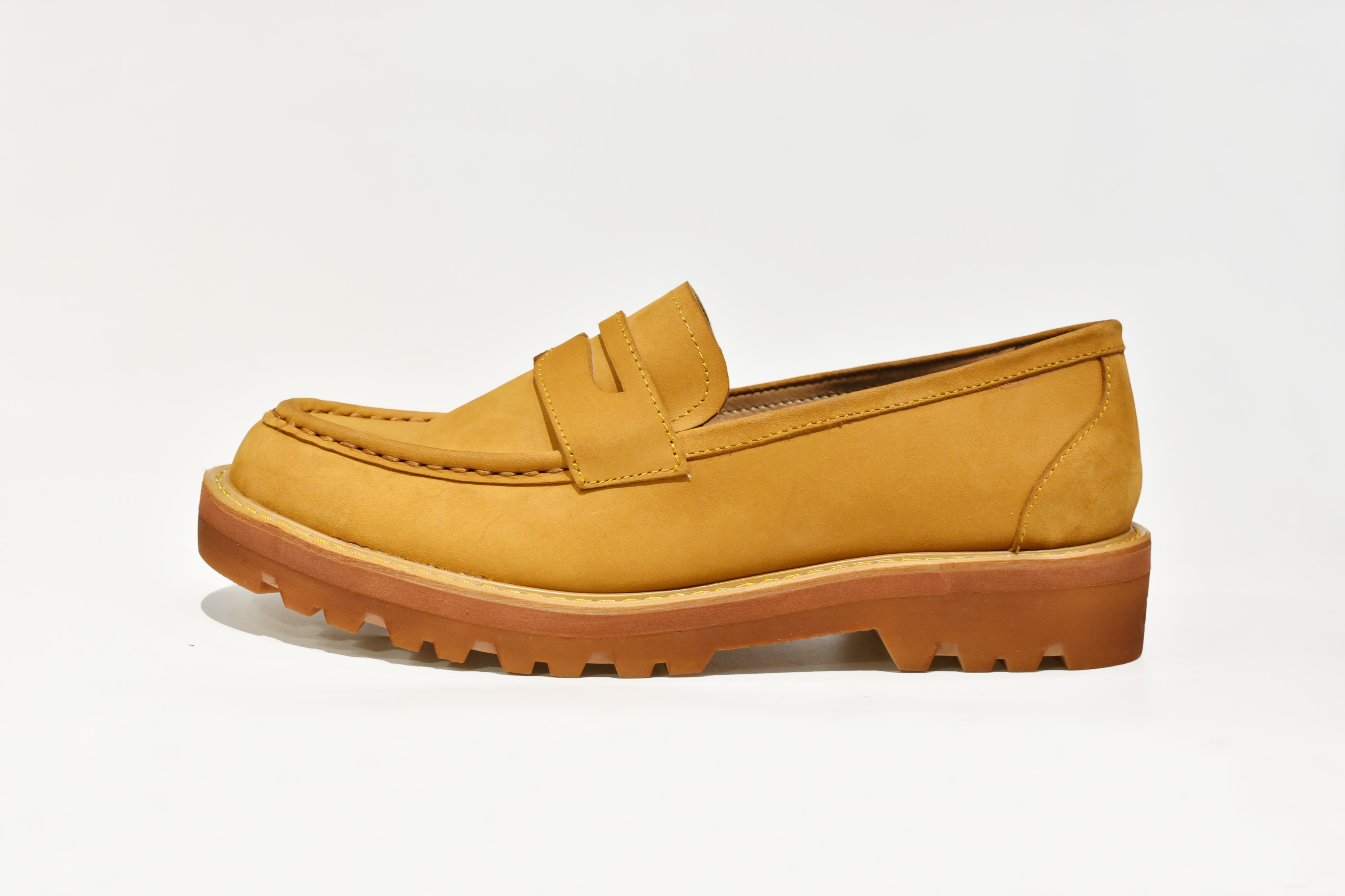 [TATHANIUM Footwear] Giày loafer da bò nubuck màu vàng nghệ