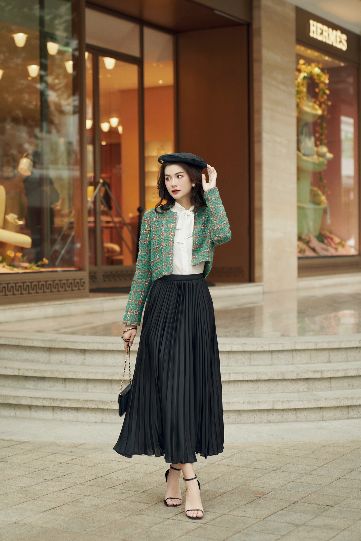 Voucher siêu sale 15% OLV - Áo khoác Hasie Tweed Coat