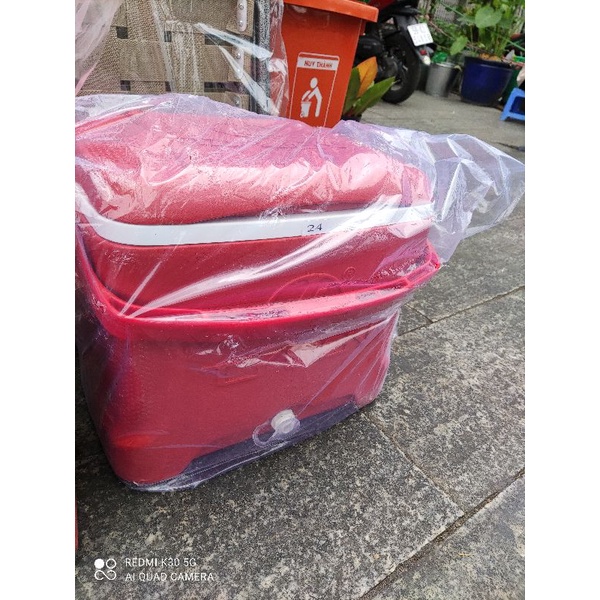 24 Liter Ice Box Ty Lien