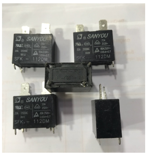 Rơ le 12v-20a