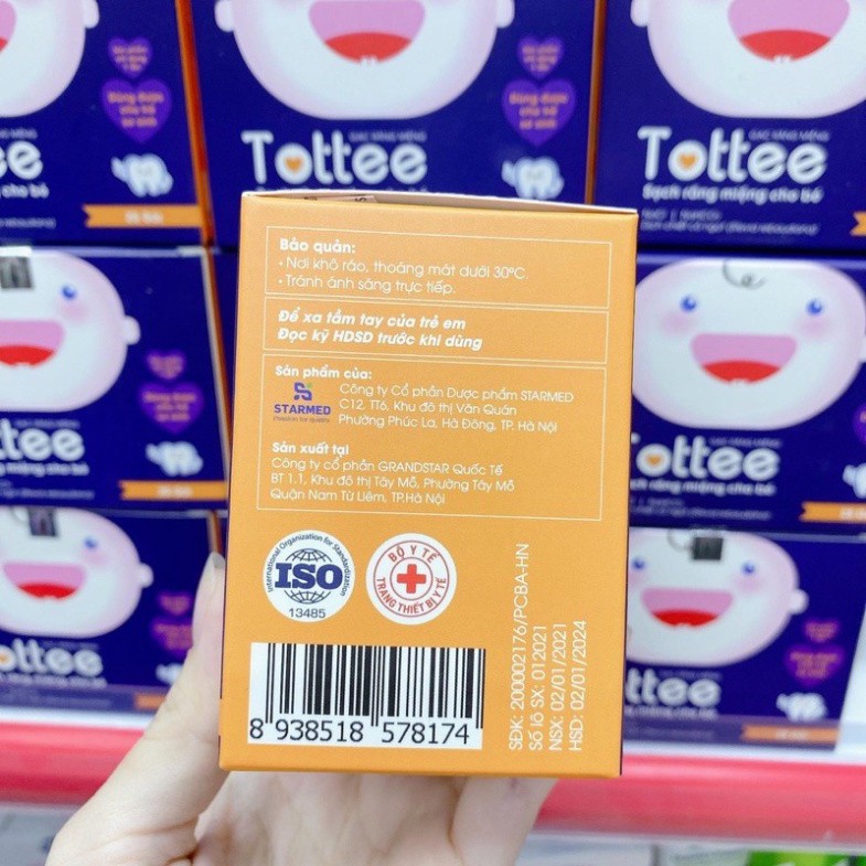 Gạc rơ lưỡi Tottee Tinh Chất Cỏ Ngọt