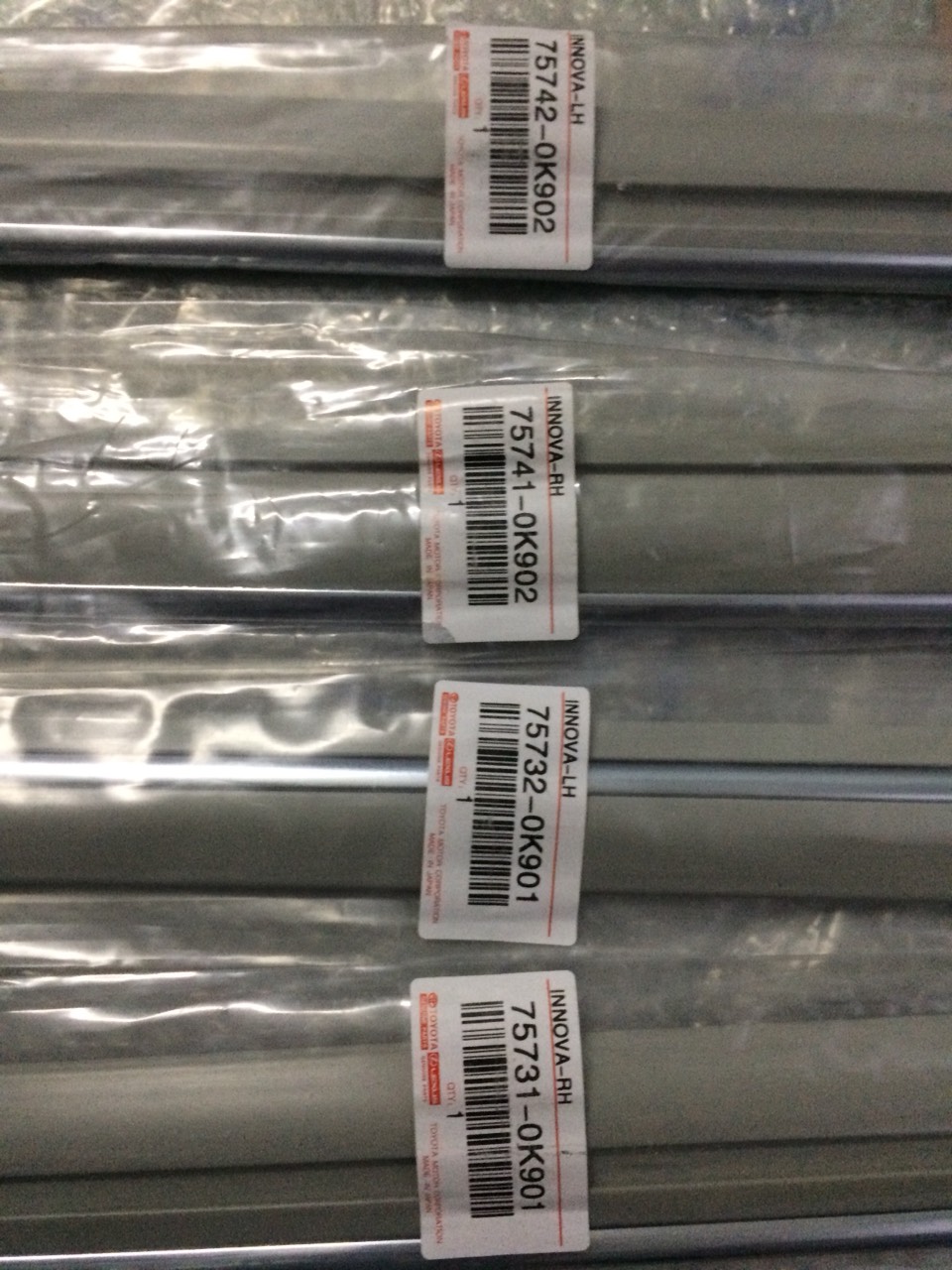 Nẹp cửa Innova 13-20 (Chỉ Mạ, Giá bán 1 chiếc) OEM