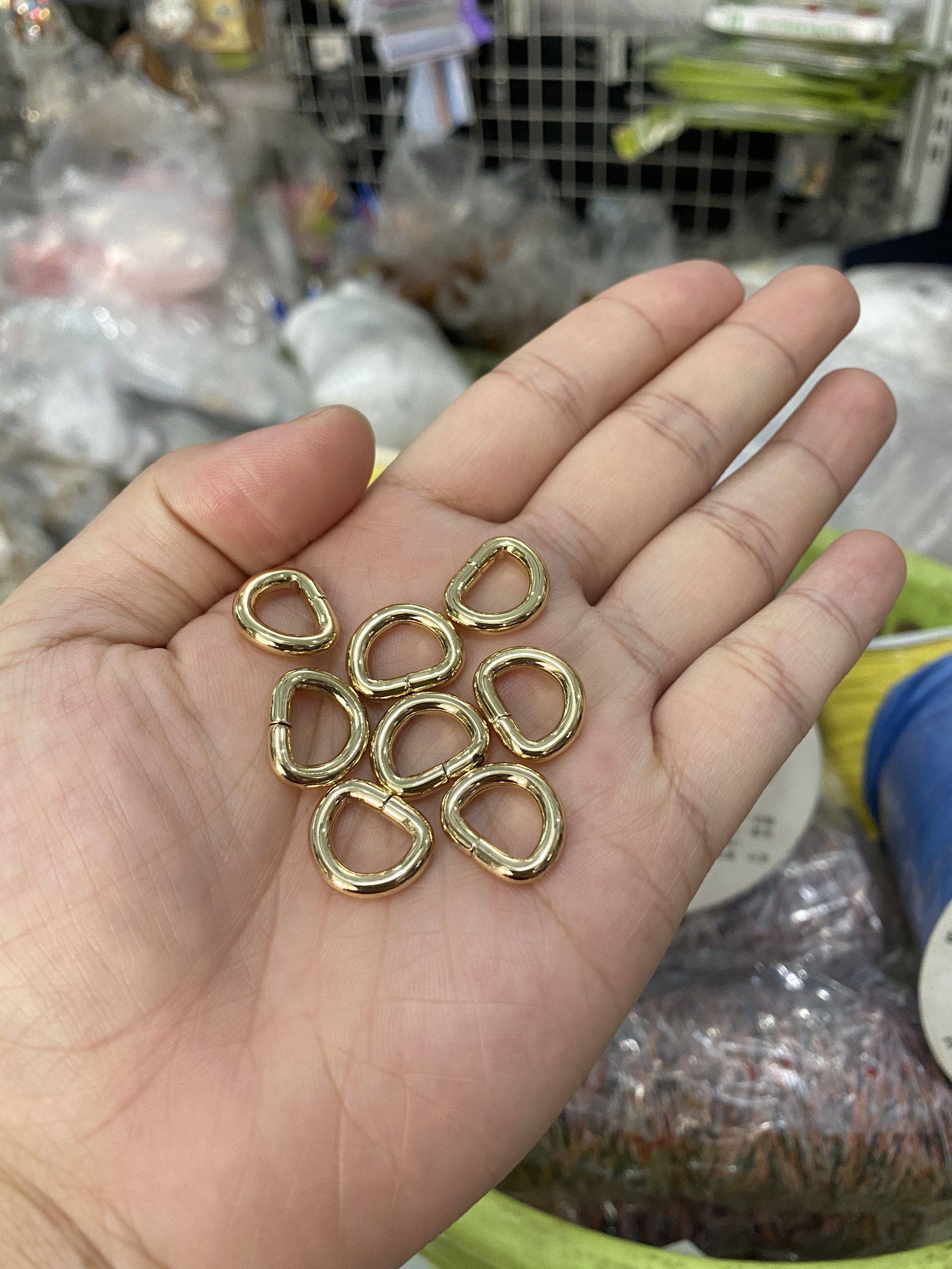 Khoen d gắn túi xách 1cm dày 10k/cặp