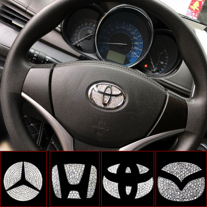 Logo đính đá gắn vô lăng toyota