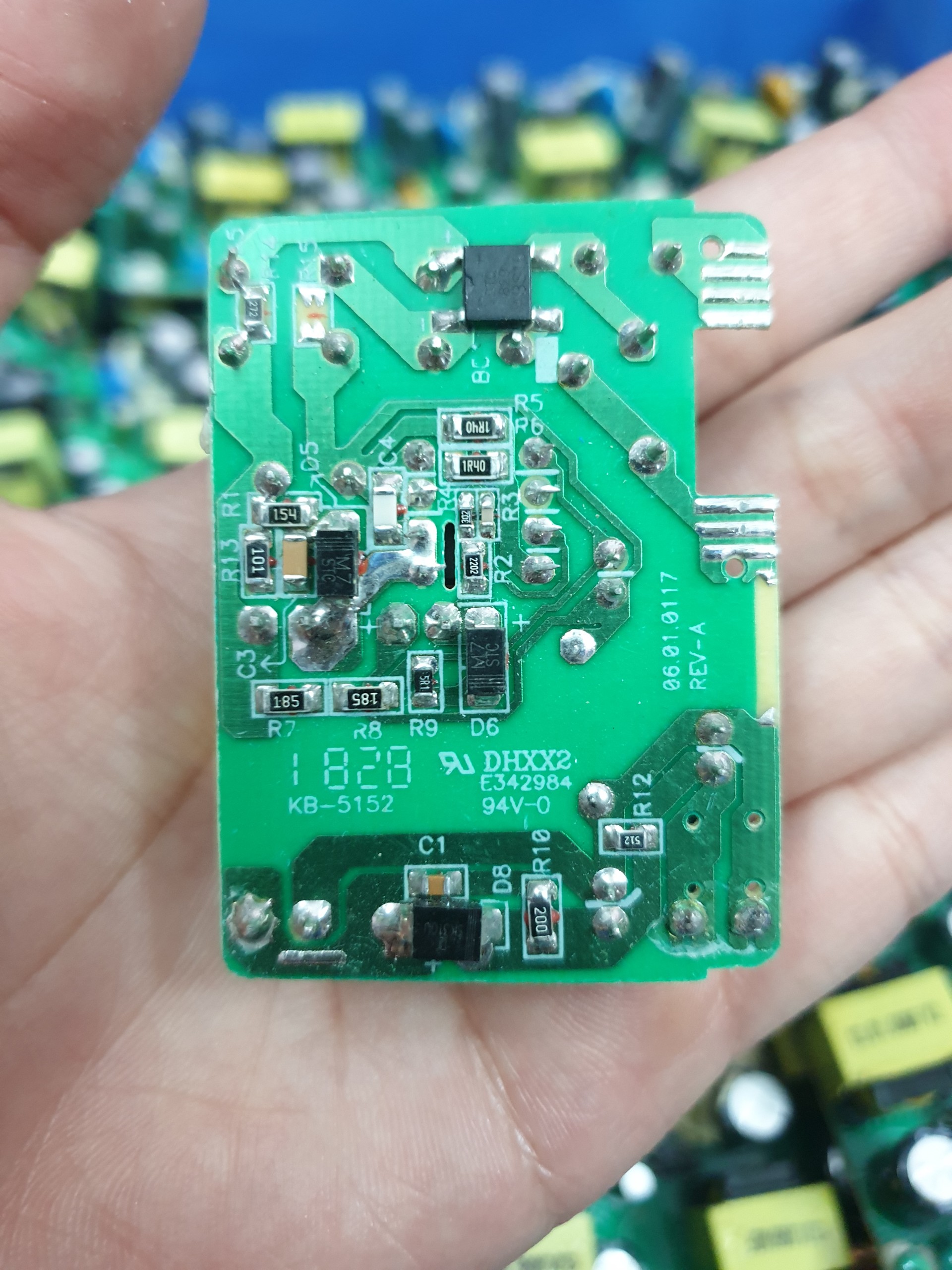 Nguồn rời 12V 2A không có vỏ G2-A1