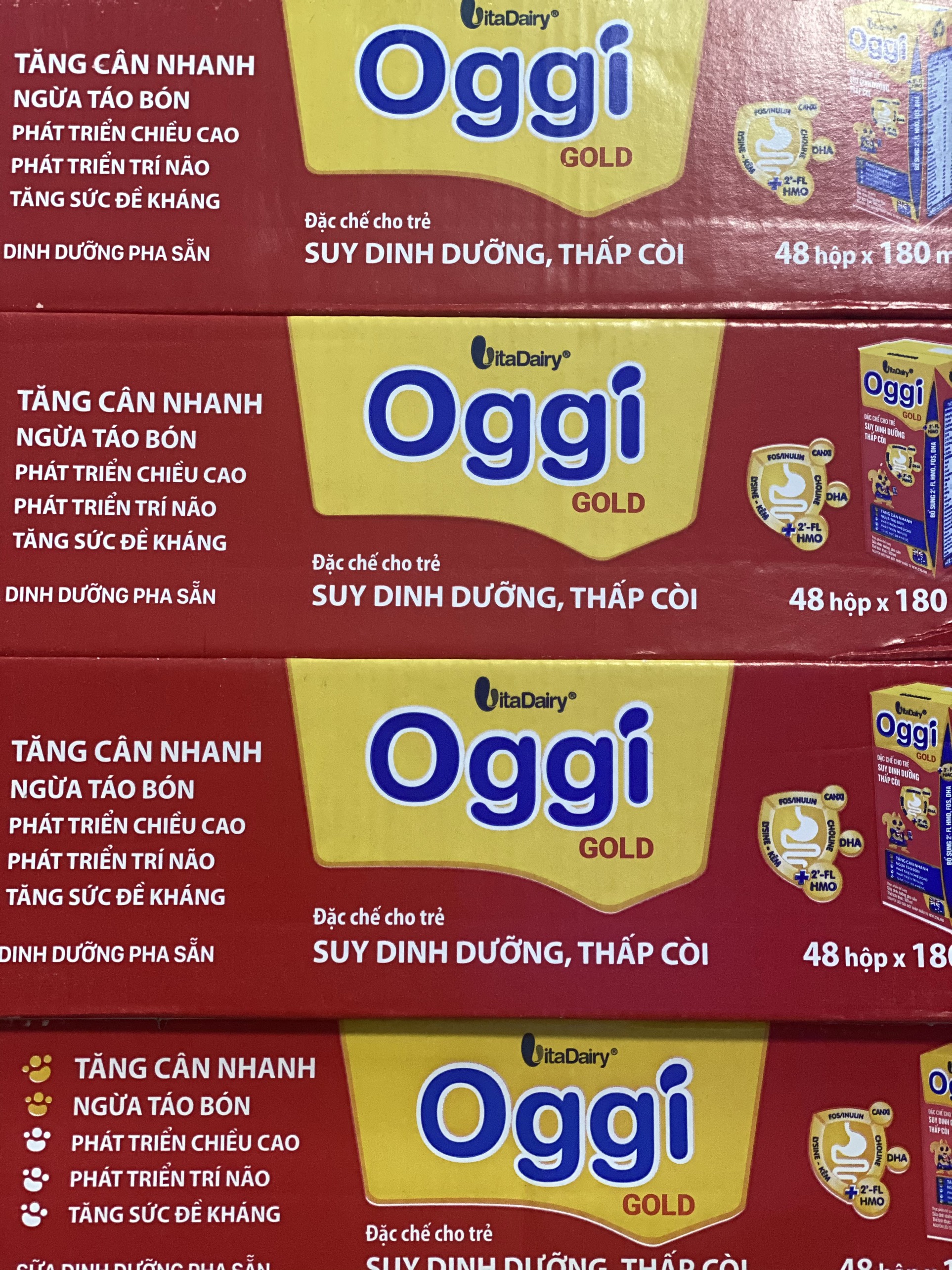 Sữa bột pha sẵn oggi suy dinh dưỡng 180ml (Thùng 48 hộp)