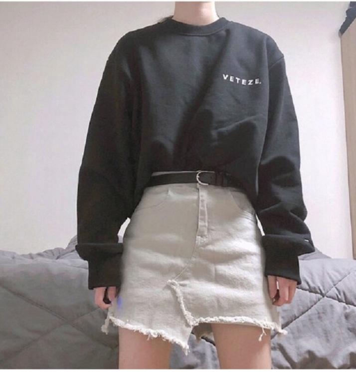 ÁO KHOÁC NỈ SWEATER FORM RỘNG