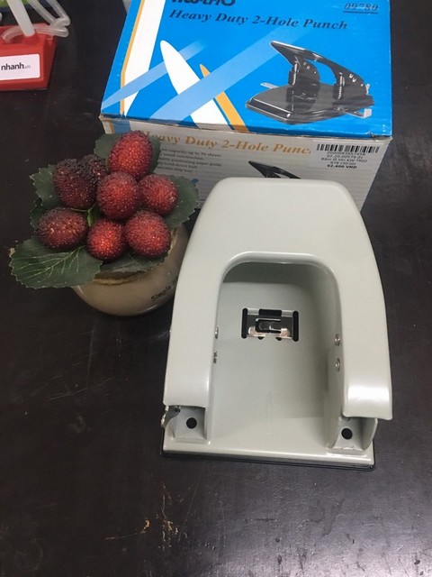 Bấm lỗ lớn KW-TRIO 978 (30 tờ)