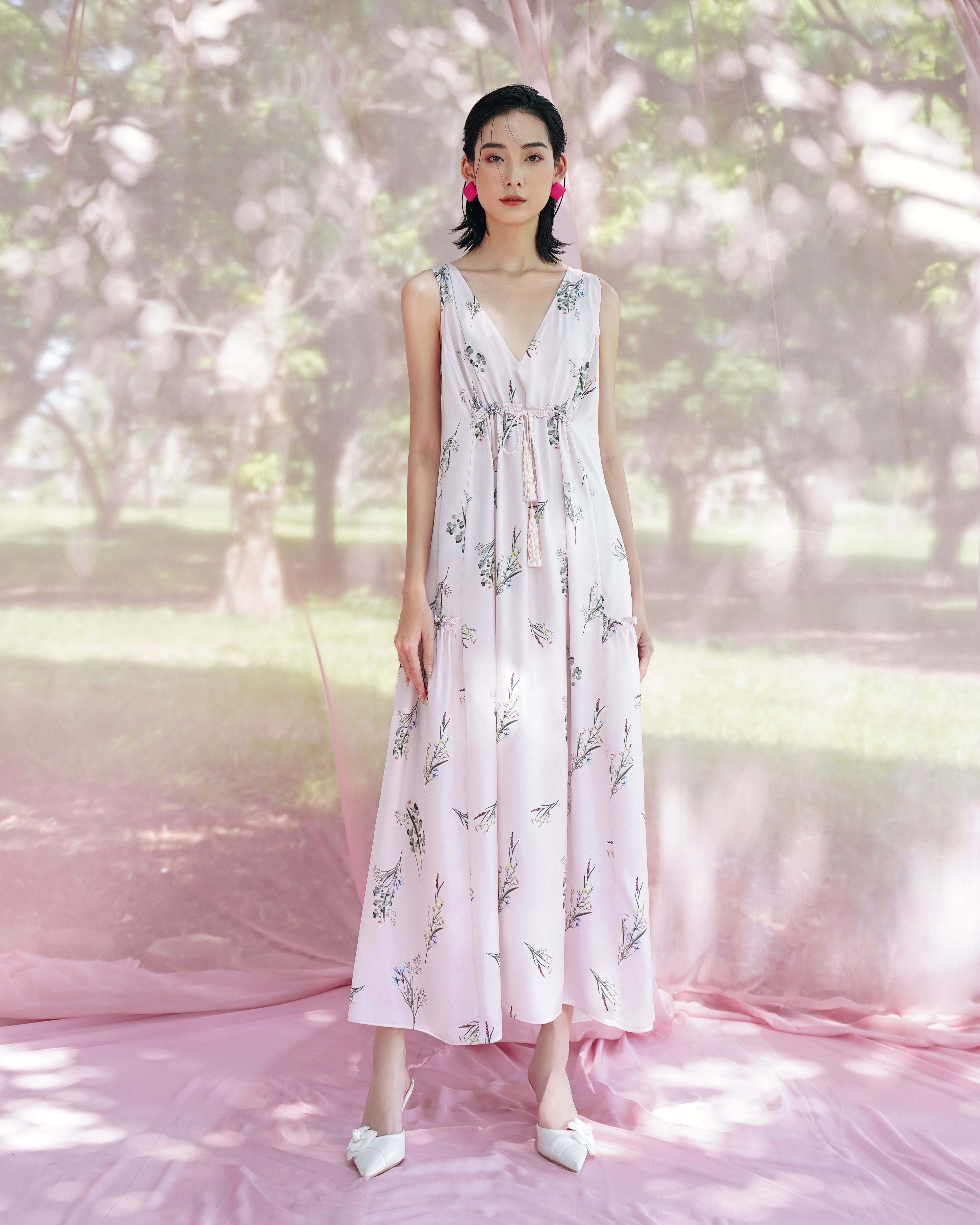 Xéo Xọ - Váy lụa Nadia