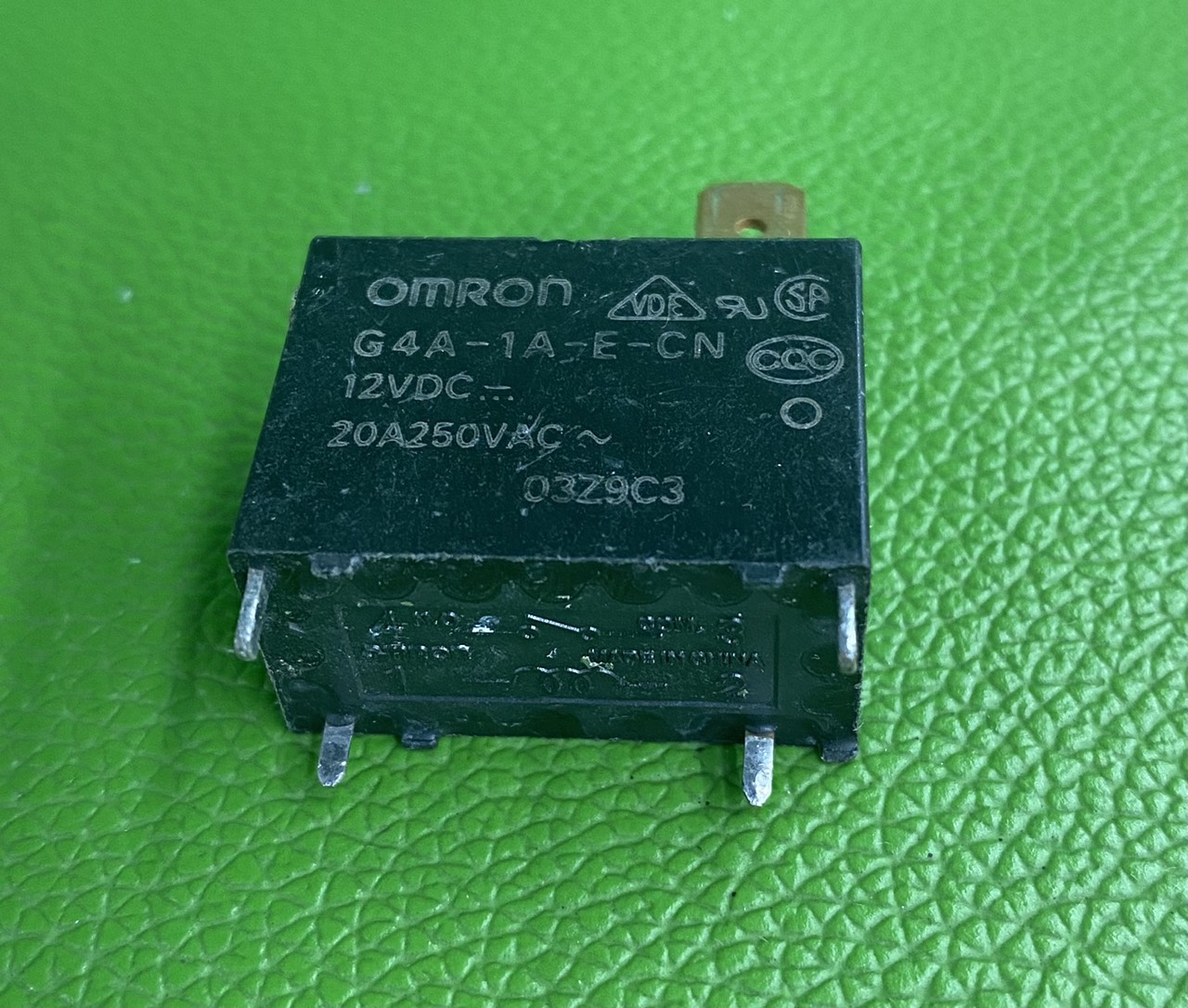 RELAY OMRON 12V THÁO MÁY