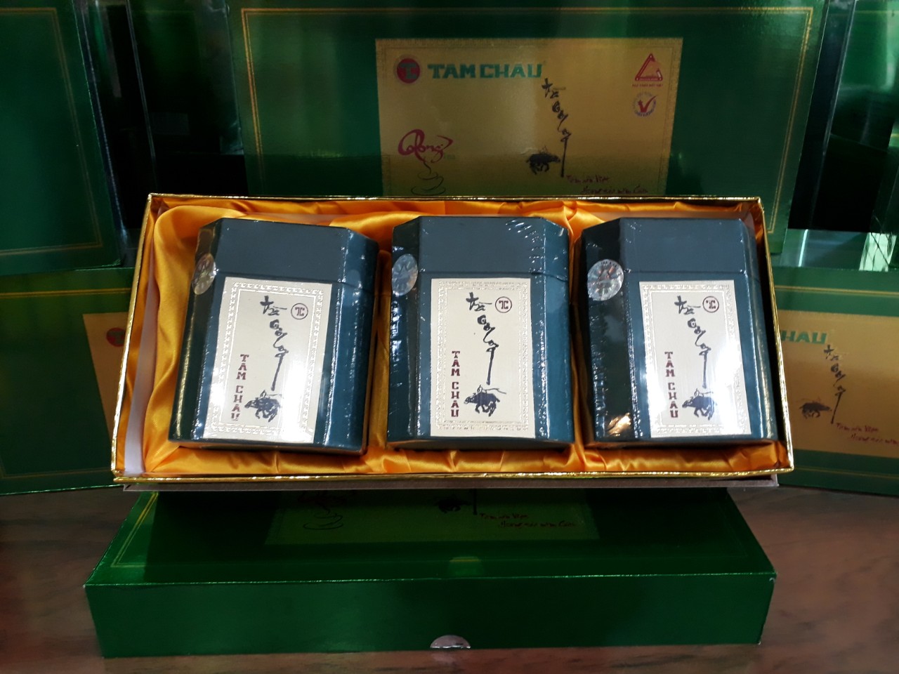 [HCM]Trà Oolong (Ô longOlong) thuần xanh Tâm Châu 300g