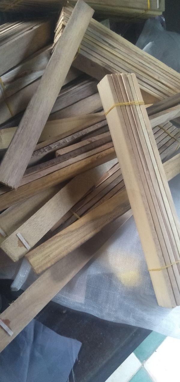 Bộ 6 thanh gỗ ruồi lính đen đẻ trứng