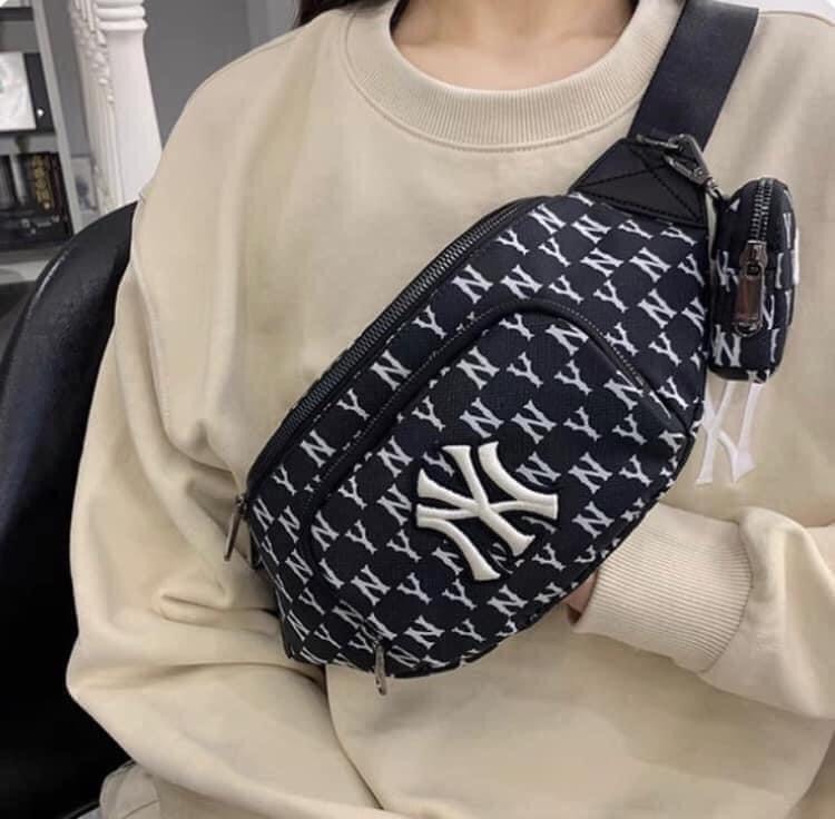 Túi Bao Tử MLB Monogram Hip Sack
