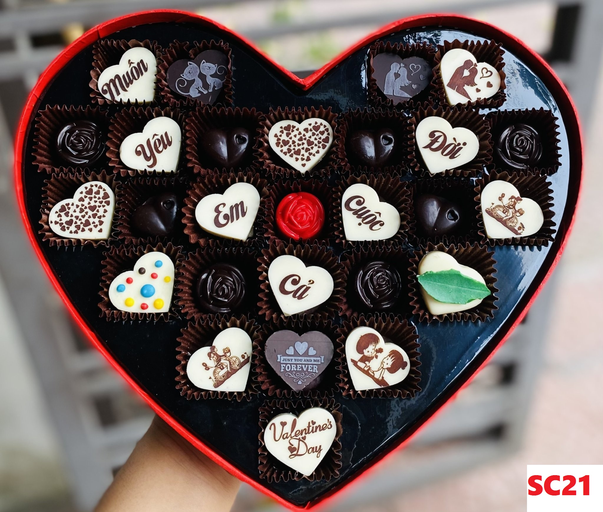 Socola valentine cao cấp SNH48