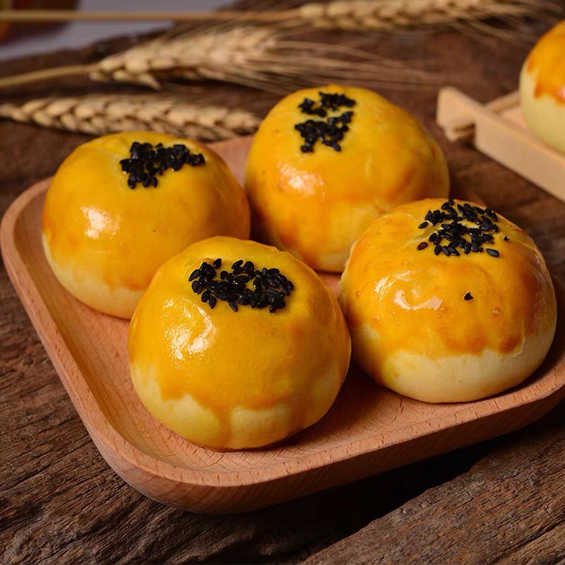 Bánh Trứng Muối Tan Chảy - 1 chiếc date mới