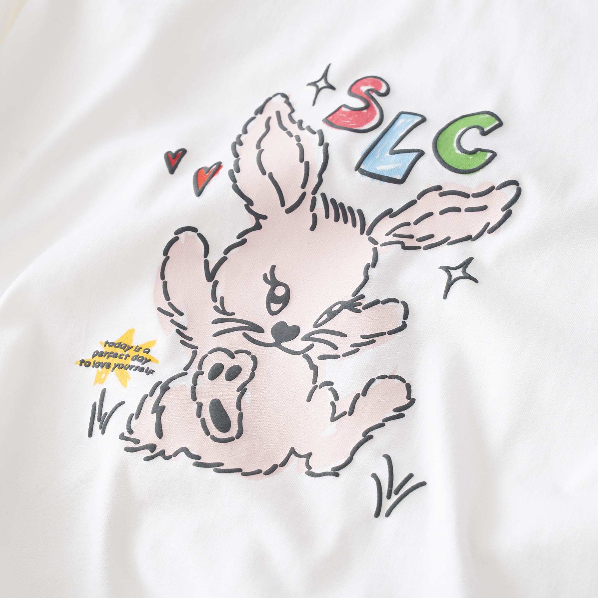Áo thun form nữ SLC - regular tee "Happy Bunny"