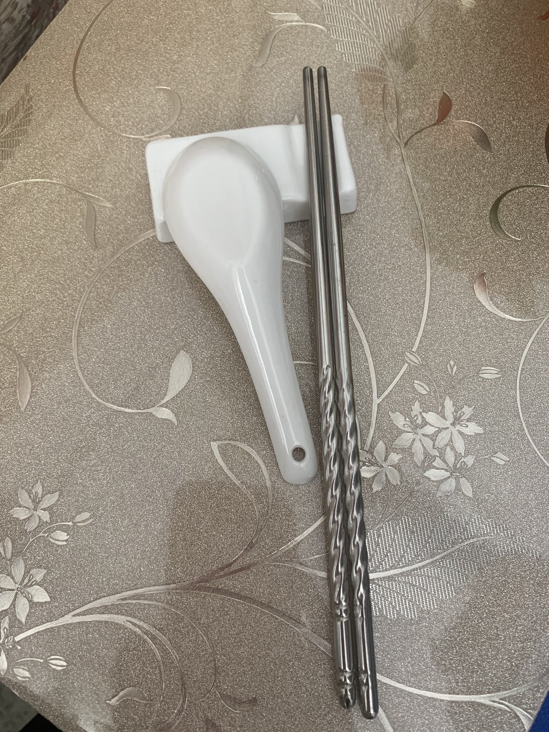 Gát đũa muỗng CC-13