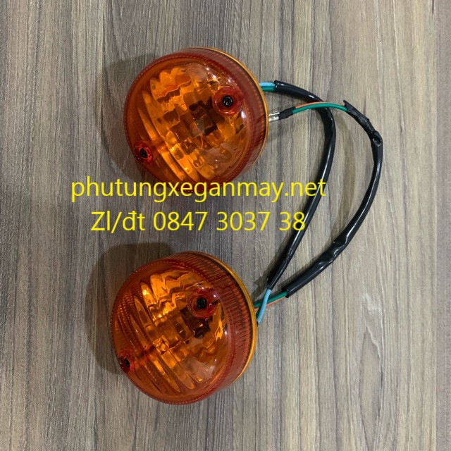 Cặp đèn xi nhan trước Cub 81 đời mới