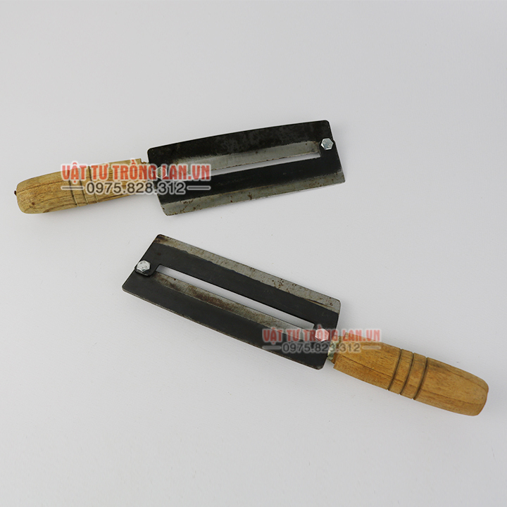 Dụng cụ róc mía 2 lưỡi bằng thép