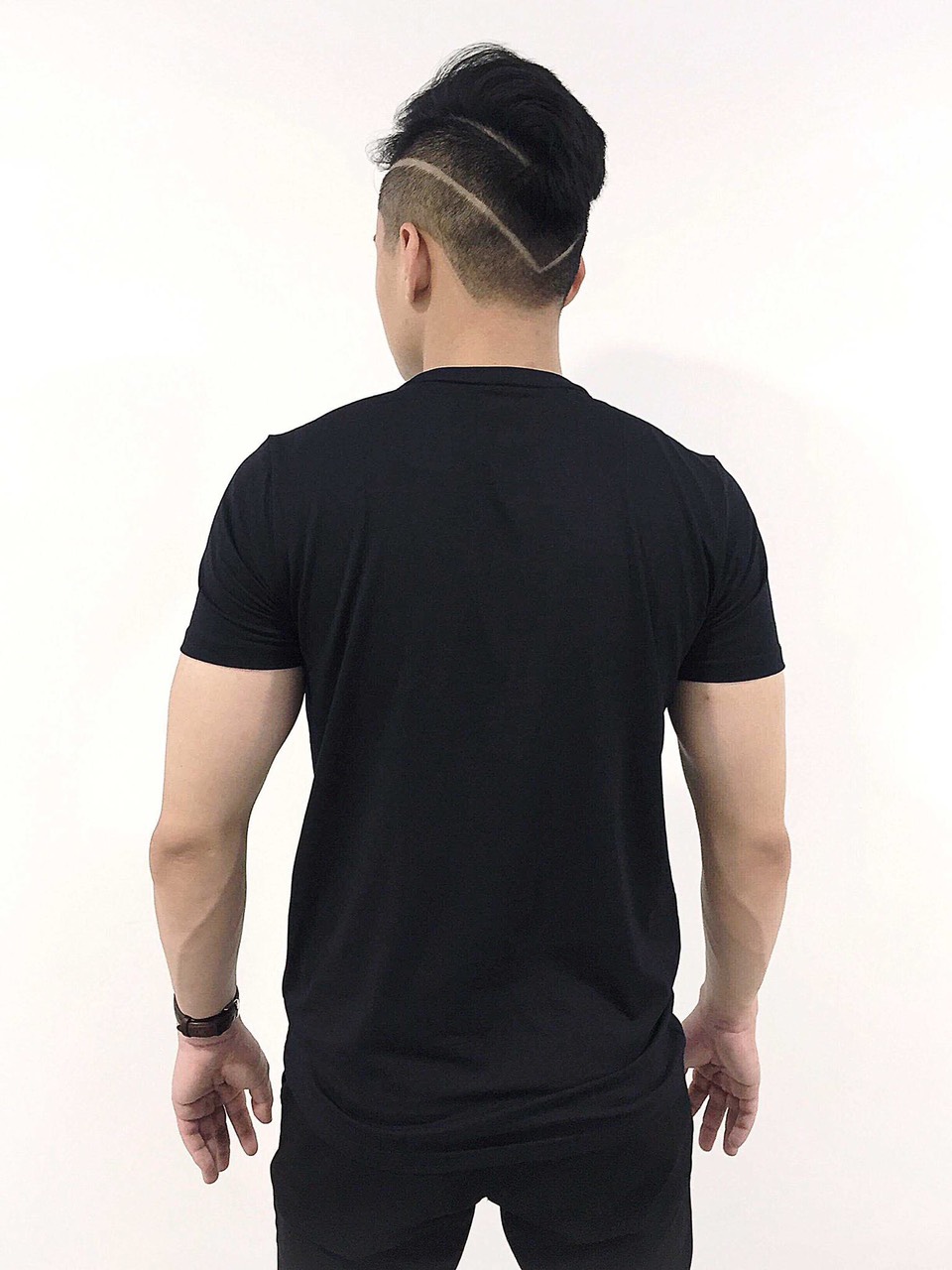 [HCM]Áo Thun Nam Trơn Cổ Tròn Thời Trang