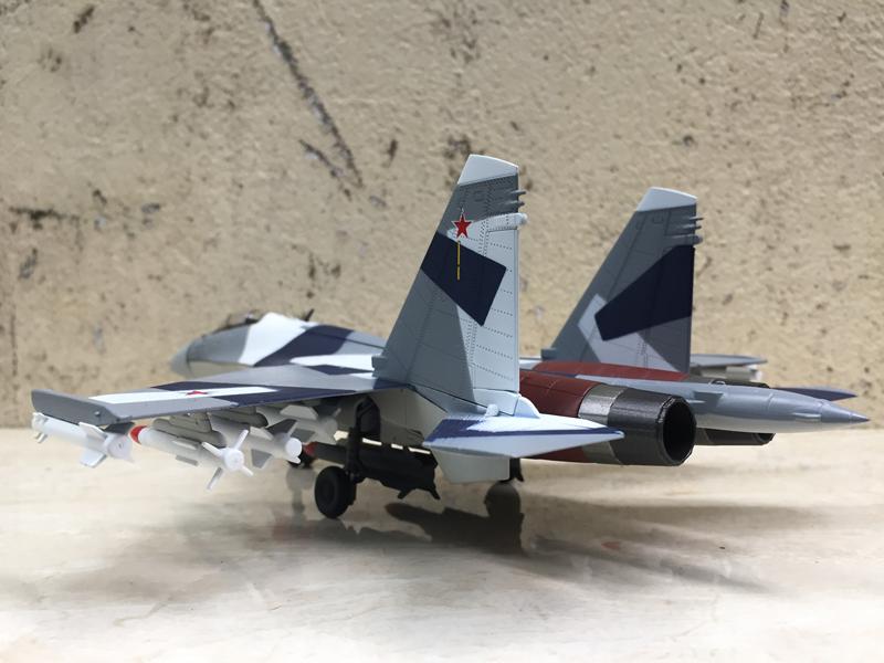 [HCM]Mô hình Máy bay SU-35B Super Flanke - 1:72