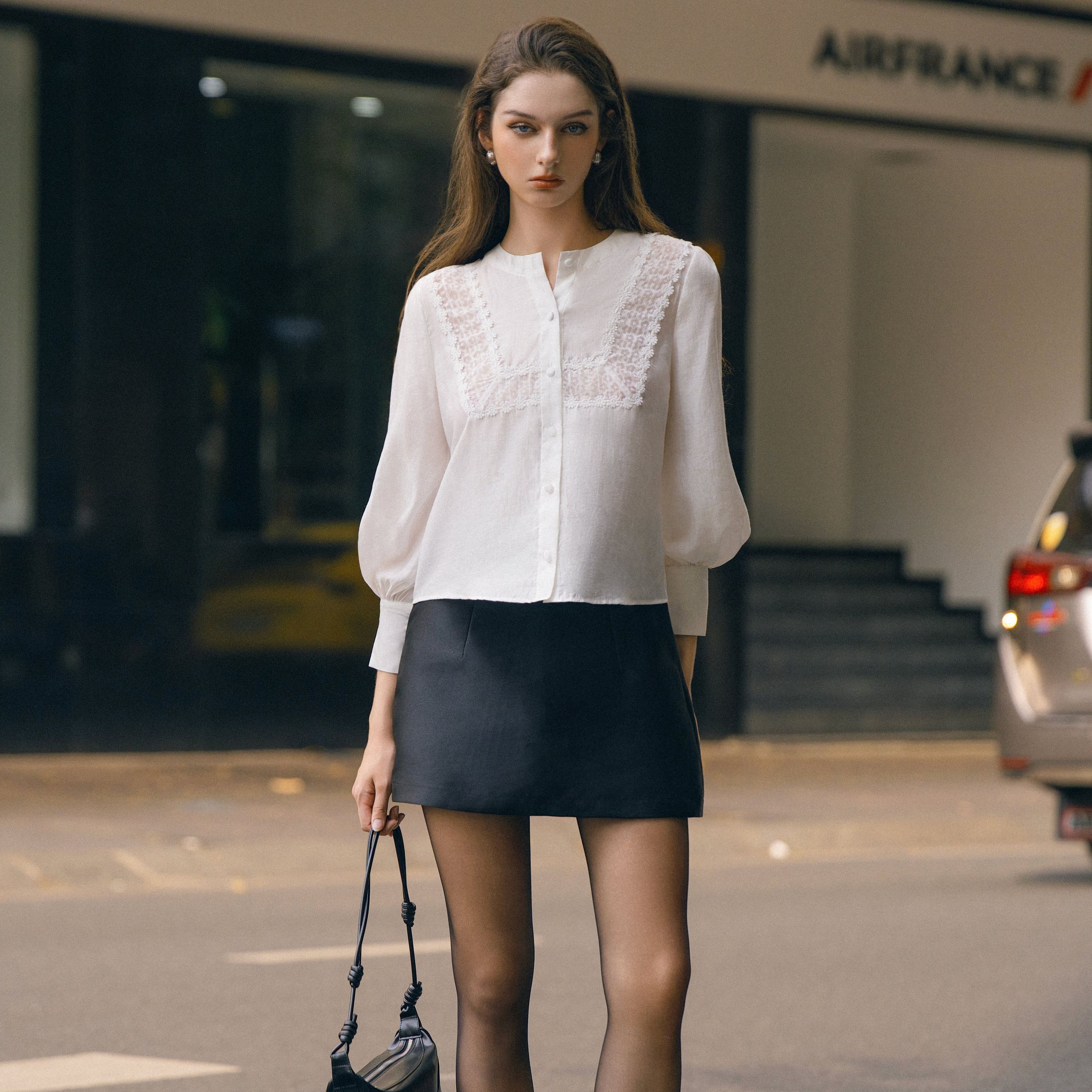 Voucher siêu sale 15% OLV - Chân váy dáng A ngắn đi chơi Tawnie Skirt