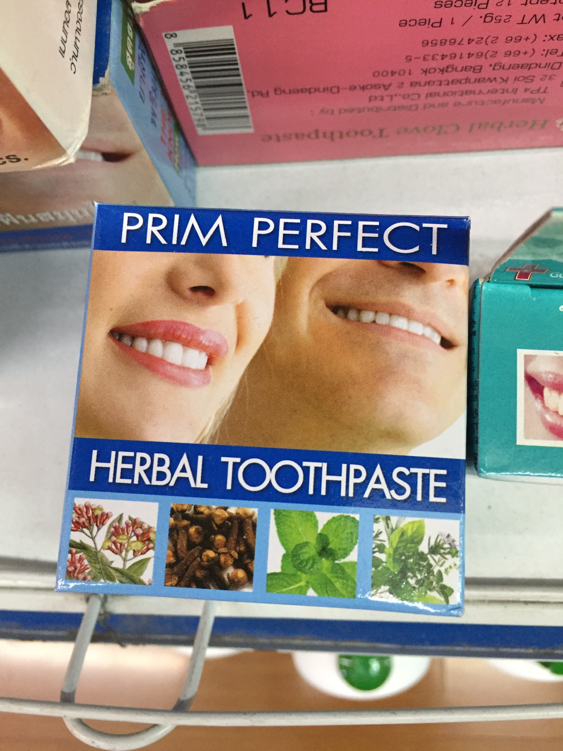 Herbal Clove Toothpaste 25g Thailand