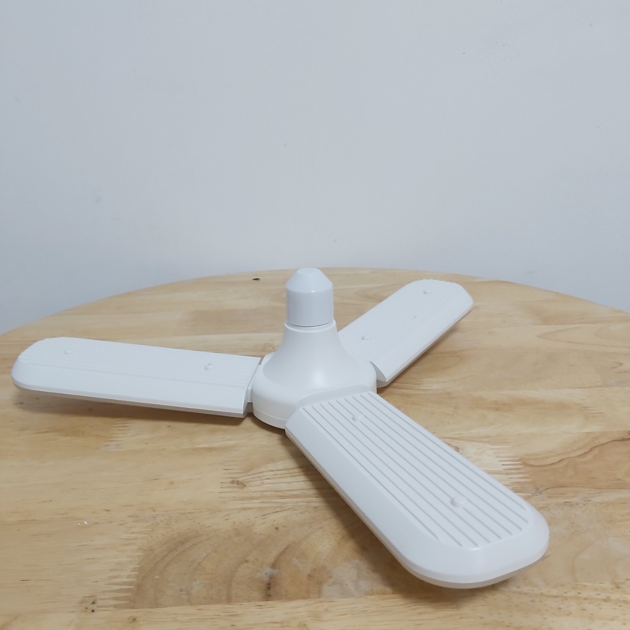 Bóng đèn led 45W, 60W cánh quạt siêu sáng