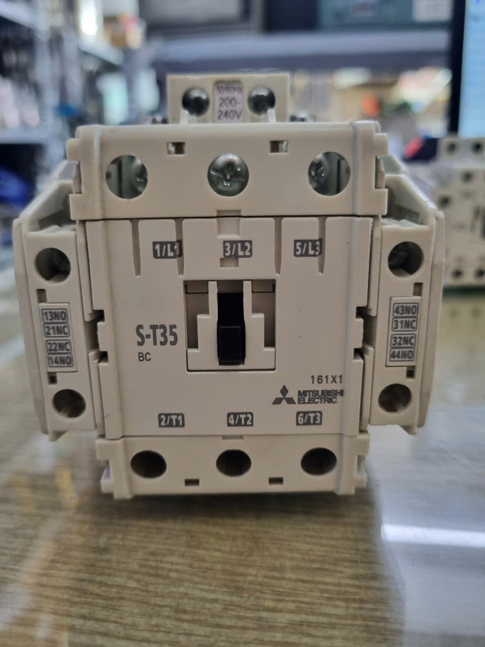 Khởi Động Từ Mitsubishi 35A