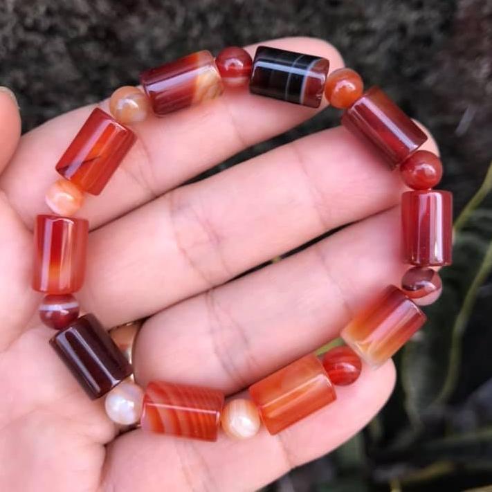 Vòng tay đốt trúc đá mã não tây tạng đỏ 10ly