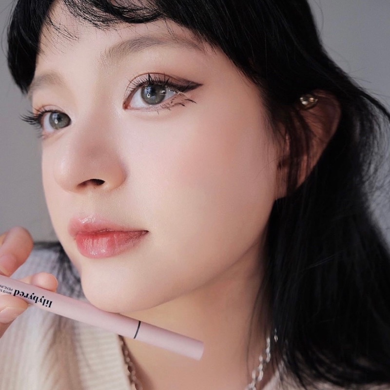 Kẻ mắt màu Khói LILYBYRED