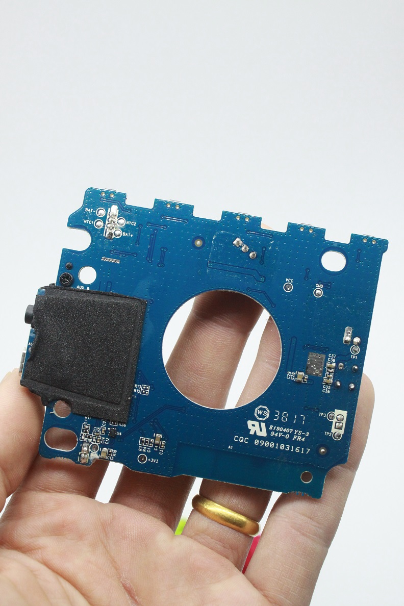 Mạch và pin Loa JBL Go+