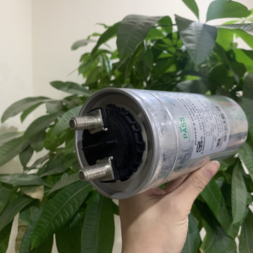 Tụ Bù 133uF 500VAC L0500F133UJN1EFU2P