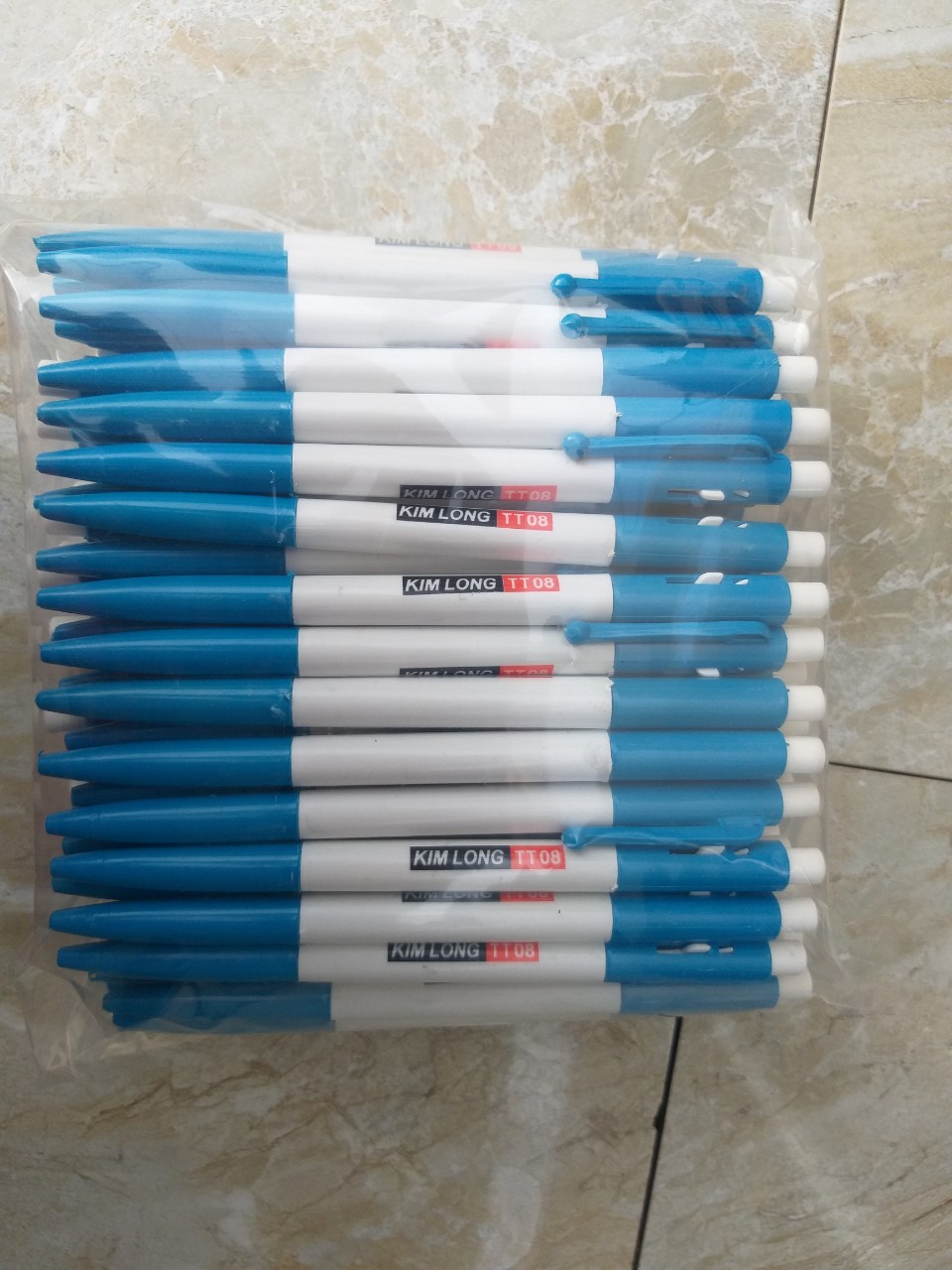 Combo 100 bút bi mực xanh Kim Long TT-08