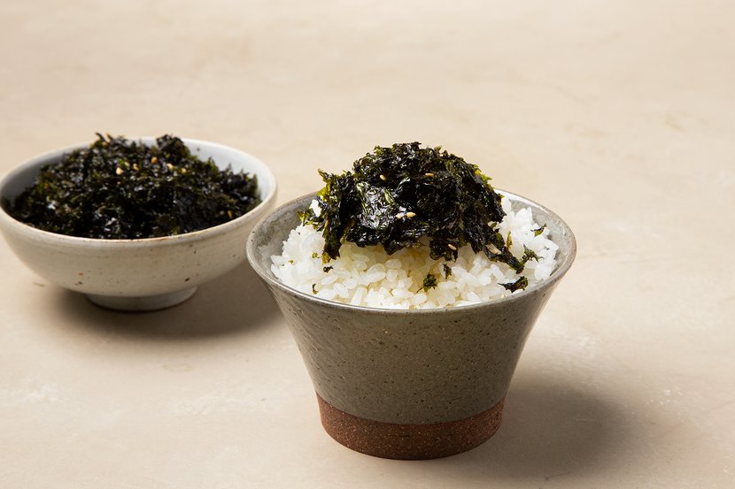 Rong biển trộn cơm Chungjungone Hàn Quốc 50g
