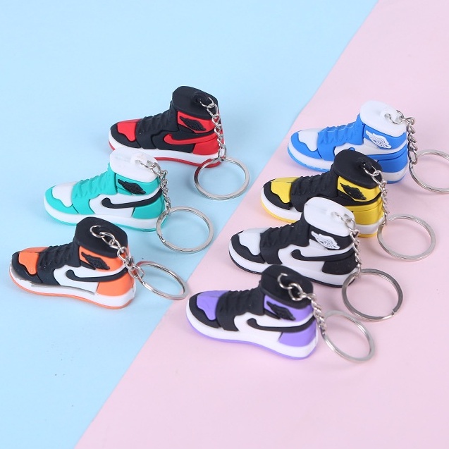 Mốc khoá SNEANER 3D Hình Giày Nike