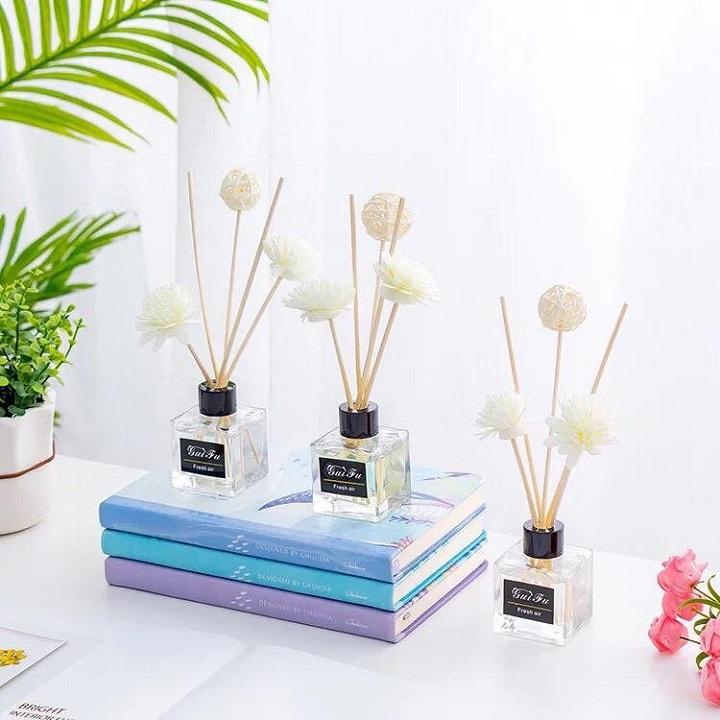 Nước Hoa Tình Dầu Thơm Phòng Lan Tỏa