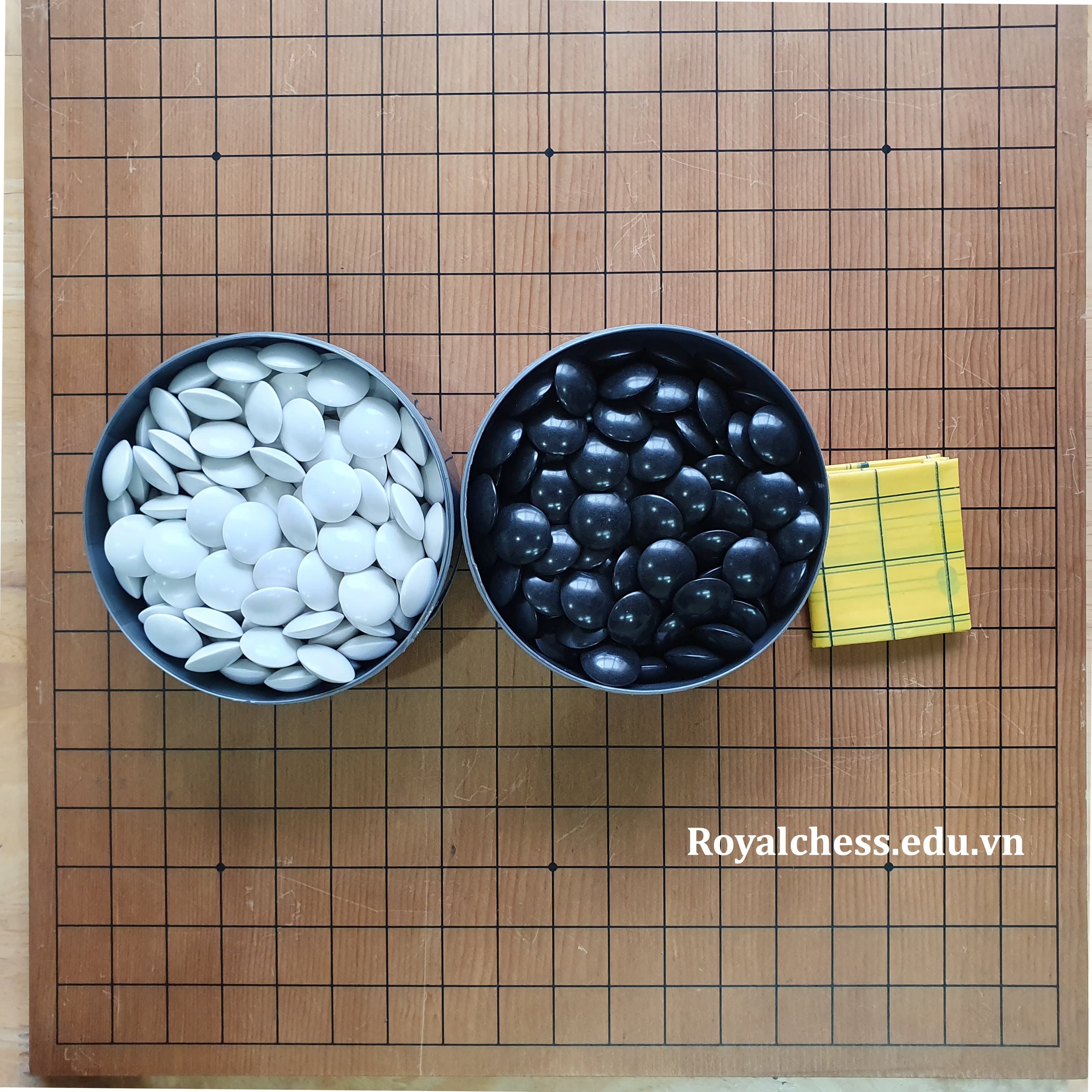 Bộ cờ vây phổ thông nhựa RoyalChess (2 mặt cong)