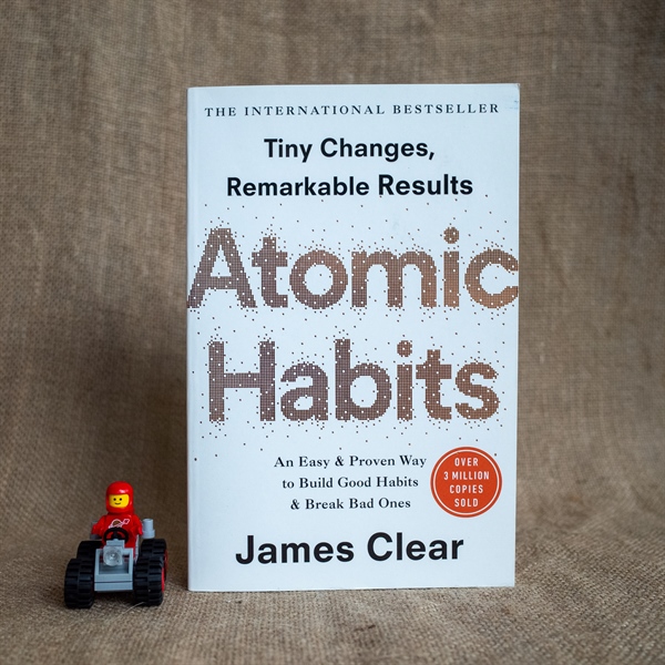 Atomic Habits (English) - James Clear - Moonbird